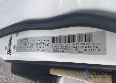 2017 Jeep Cherokee Latitude Fwd z USA, uszkodzony, nr VIN 1C4PJLCS5HW554430